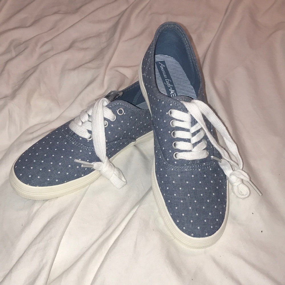 American Eagle Tennis Shoes